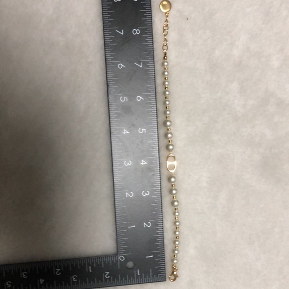Authentic Dior Christian CD Logo Gold tone bracelet - Picture 5 of 5